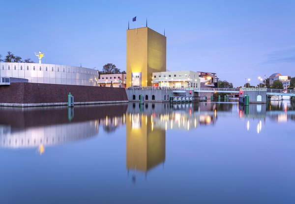 City-Hotel-Groningen-Groninger-Museum-image-2.jpg